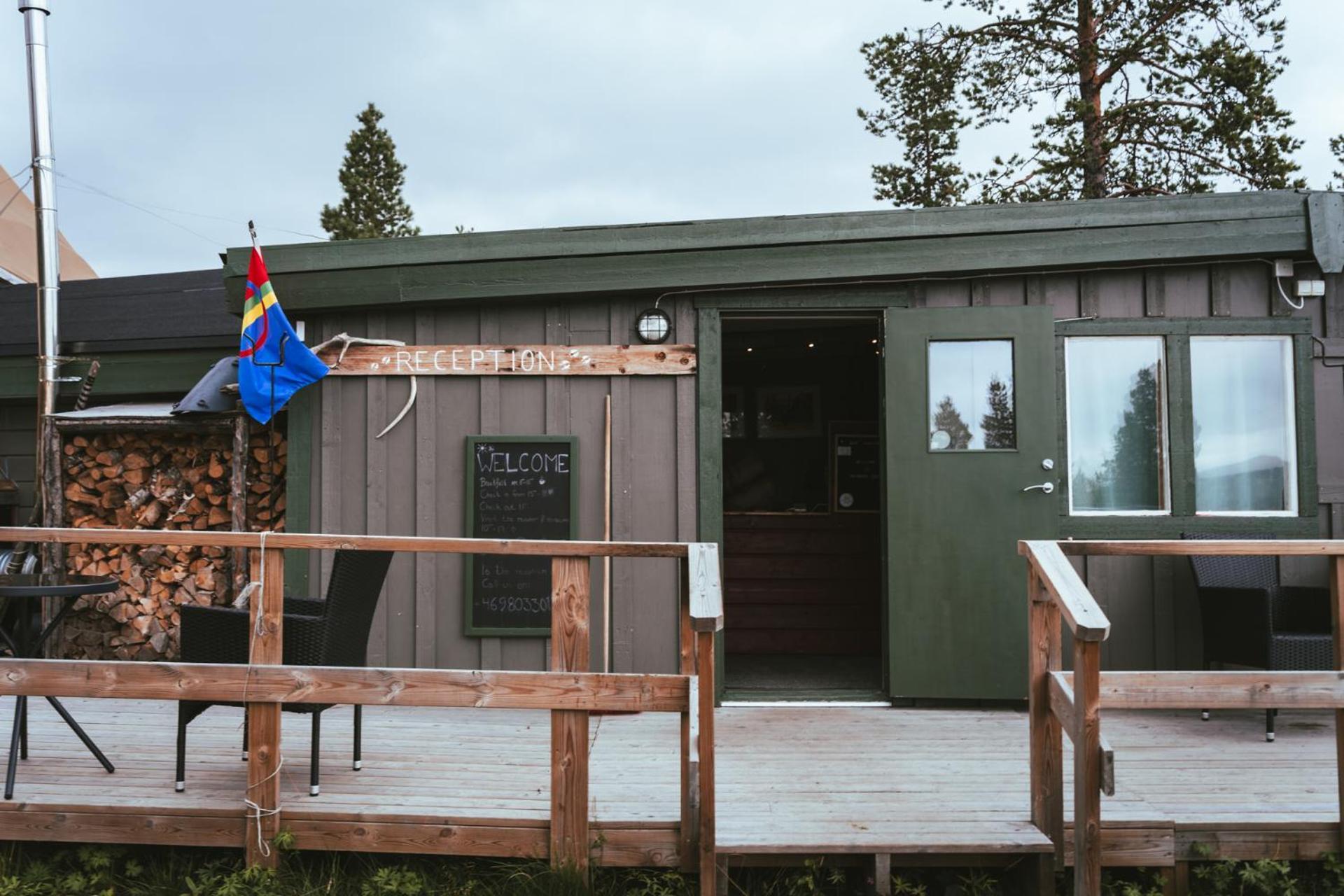 Reindeer Lodge Jukkasjarvi Bagian luar foto